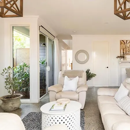 The Olive Tree House - Alluvionproperty Au Holiday home