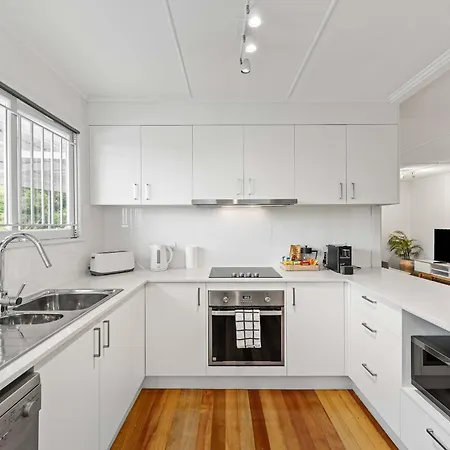 Stylish Mid Century Close To Cbd * Brisbane