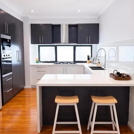 Kangaroo Point, Bromley Street Holiday home