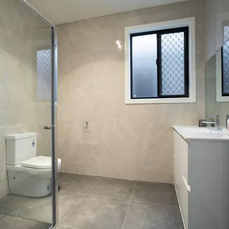 Holiday home 1br Unit Private Bathroom Kitchen And Living Area