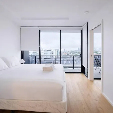 2br West End Hideaway With Views And Parking Holiday home