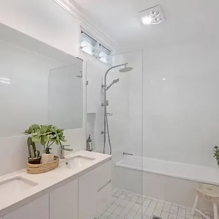 The Olive Tree House * Brisbane