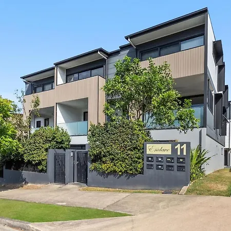 Cozy Retreat With Ac Entire Place Holiday home Brisbane