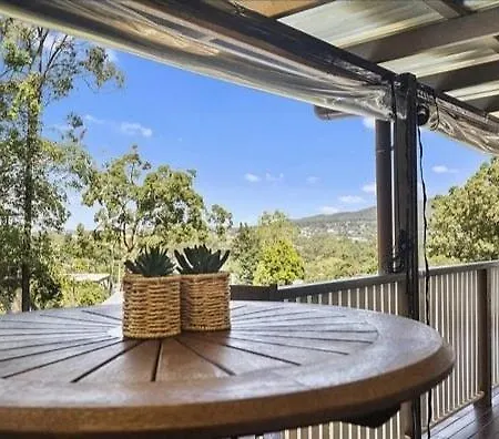 4 Bedroom With Private Cinema, Pool 2parking * Brisbane