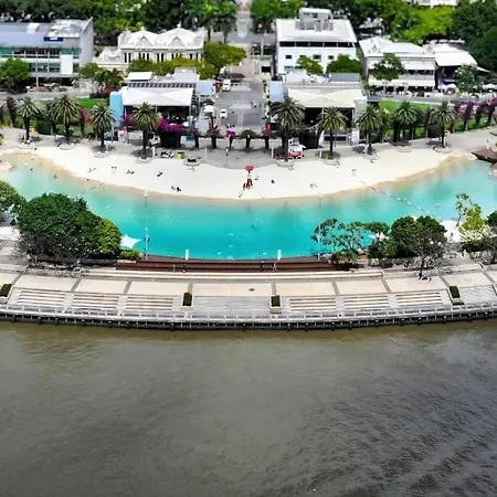 Stylish 2br Walk To South Bank & West End