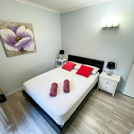 Floral Youth House Guest house *