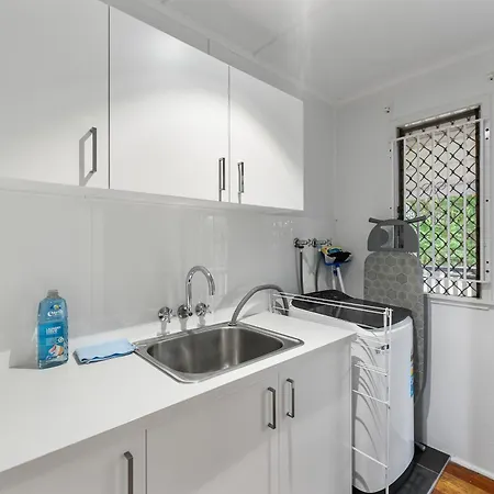 Stylish Mid Century Close To Cbd * Brisbane
