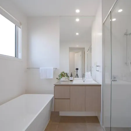Holiday home Scenic Views With Pool And Elegant 5br *