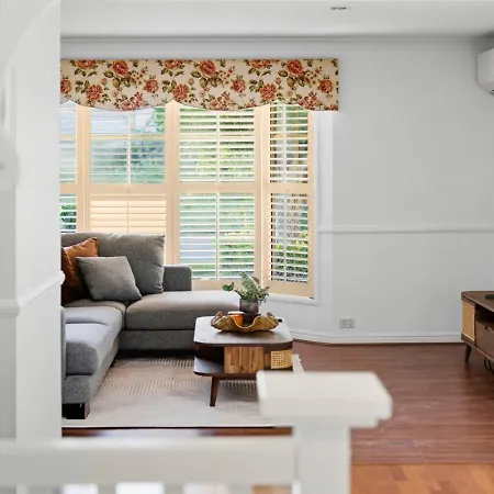 Modern 4b Family-friendly In Robertson Qld Brisbane