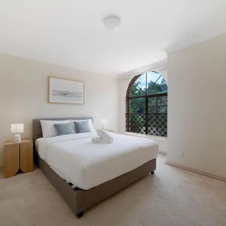 Spacious 5br Family With Pool In Robertson Holiday home *