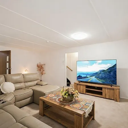 5br Pool - Bbq Retreat - Sleeps 11 Max - Ev Station * Brisbane