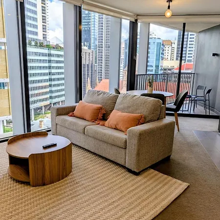 Premium Unit W/ Rooftop Pool In The Heart Apartment *