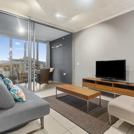 Hamilton Riverview With Balcony & Pool * Brisbane