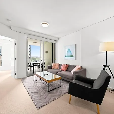 Belise - Executive 18th Floor In Bowen Hills *