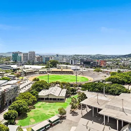 Belise - Executive 18th Floor In Bowen Hills Apartment