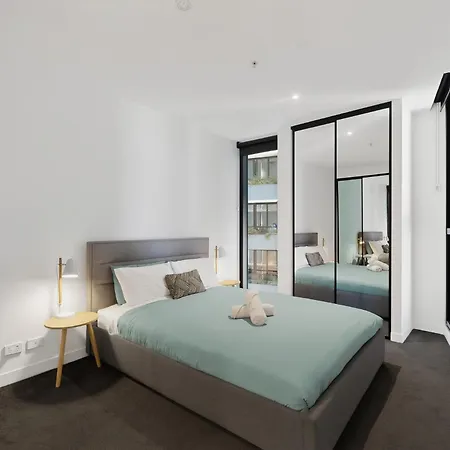 Corner 2 Bed With Views Level 11 - Fortitude Valley Brisbane