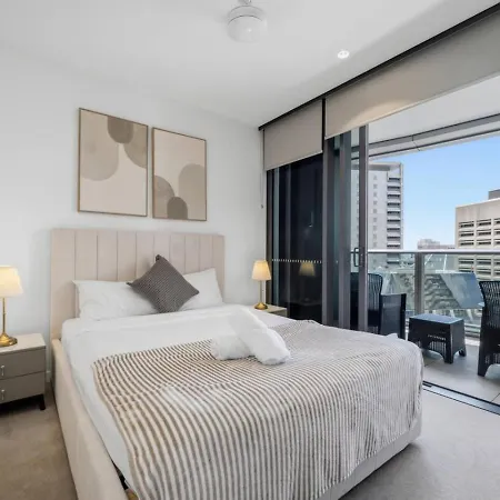 Apartment Landmark Queens Wharf 1br Wit Pool Gym And View