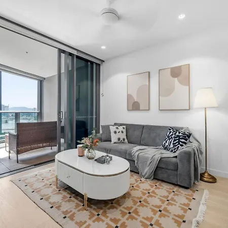 Iconic Queens Wharf 2br Prime Cbd Location Apartment *
