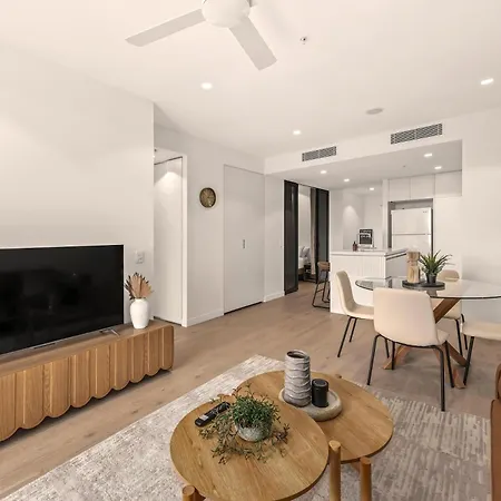 Apartment Queen's Wharf | Lights Escape + Pool, Parking *