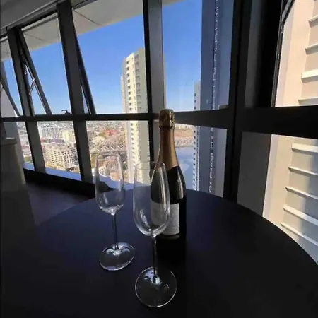 Cozy Unit Cbd River View Apartment *