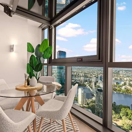 Queen's Wharf 1br With View, Pool And Free Parking Apartment *