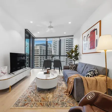 Landmark Queens Wharf 1br Wit Pool Gym And View *