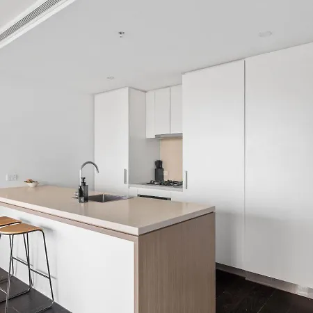 Lights Retreat - Fortitude Valley