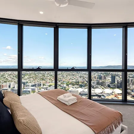 Queens Wharf | Lavish Gem, Majestic View, Parking!