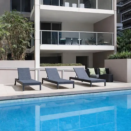 Charlotte Towers * Brisbane