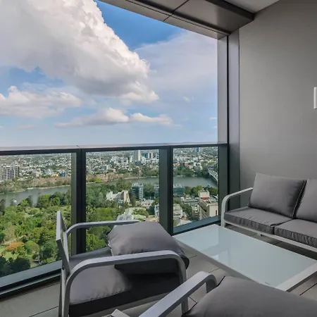 Queen's Wharf 1br With Views And Free Parking *
