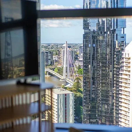 Apartment 1b New On Star Casino - Lv 21 Queens Wharf *