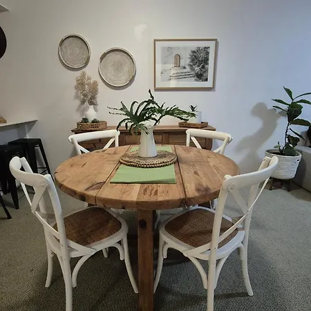 Tropical Escape Apartment *