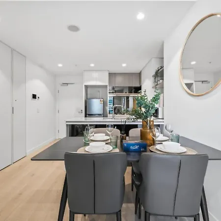 Iconic Queens Wharf 2br Prime Cbd Location Apartment *