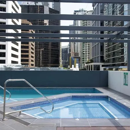 Story Bridge Views In Cbd Apartment