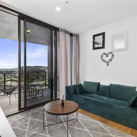 Apartment South 1br W Balcony, Gym And Sauna 12111