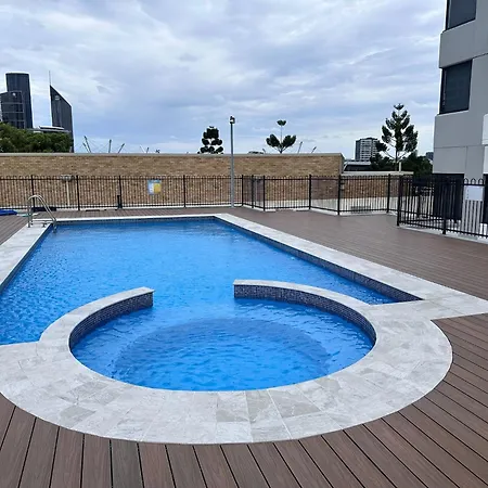 Quay To The City! Spacious, Stylish, *