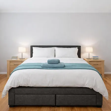 Apartment Vale Street