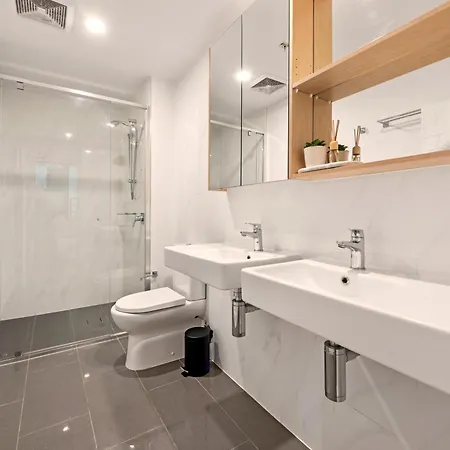Ivy & Eve - 2br - Pool - Balcony - Parking * Brisbane