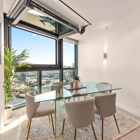 Queens Wharf 3br With 2 Parking *
