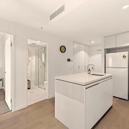 Apartment Queen's Wharf | South Bank & River Views | Pool *