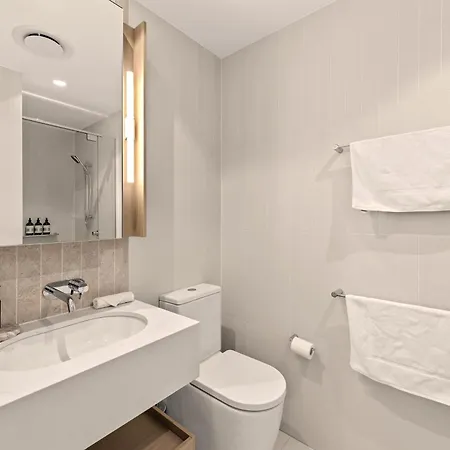 Queen's Wharf | River Views, Pool & Free Parking Apartment Brisbane