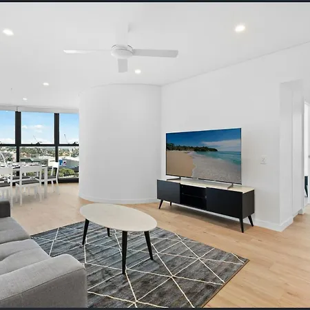 One Sky - Sleep 6 - Pools Cinema Sauna Gym Free Parking * Brisbane
