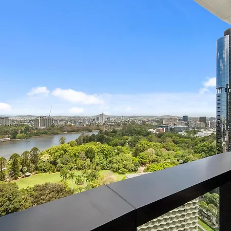 Premium Cbd Incredible River Views Brisbane