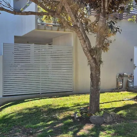 A Perfect Place To Hide Away With River Side Charm Brisbane