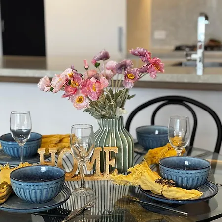 Fortitude Valley By Flatiron High Floor 2bd Apartment Brisbane