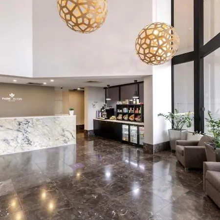 Apartment Quay To The City! Spacious, Stylish, *