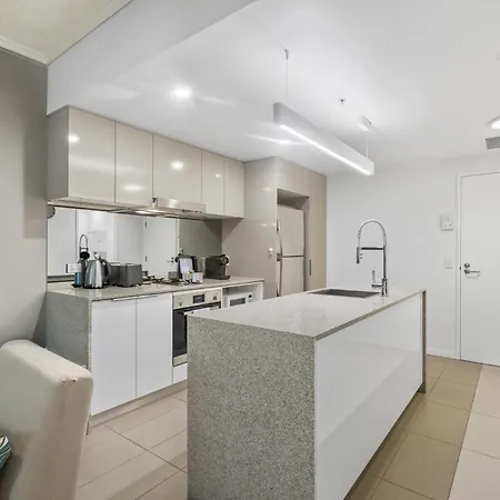 Apartment Hamilton Riverview With Balcony & Pool Brisbane
