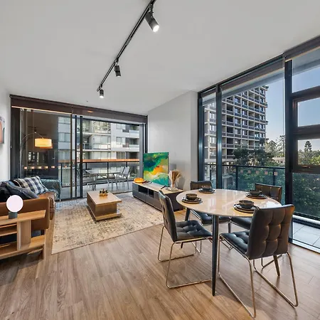 Spacious Luxury 2br Southbank With Parking Apartment Brisbane