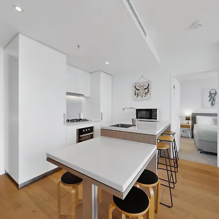Alfred Street Retreat 2Br Parking Pool & Gym