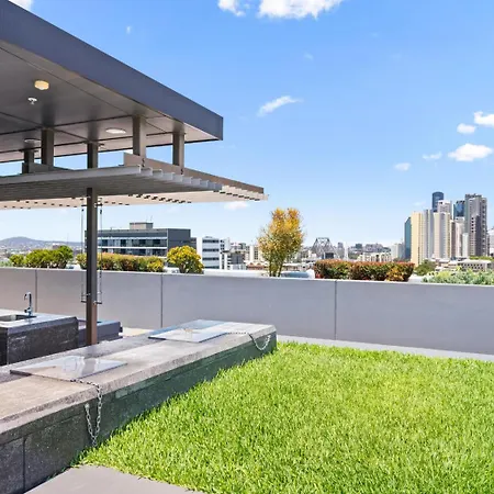 Mosaic Fortitude Valley Apartment